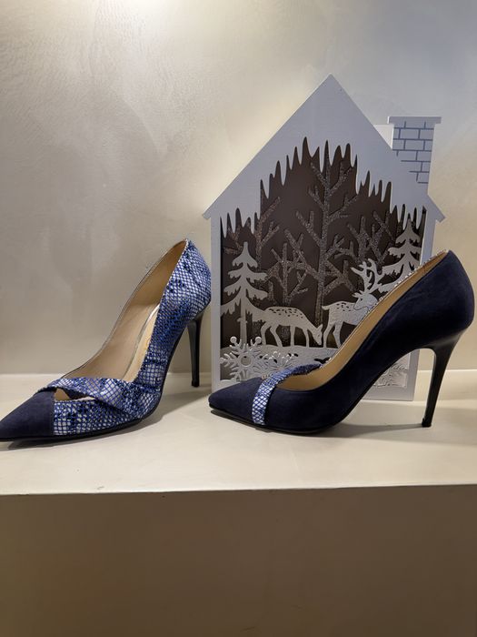 Сини елегантни обувки