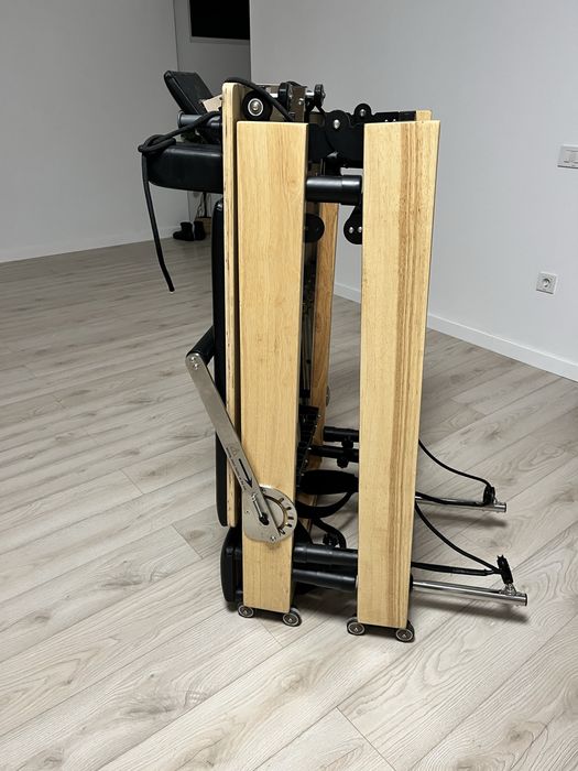 Aparat Pilates Reformer