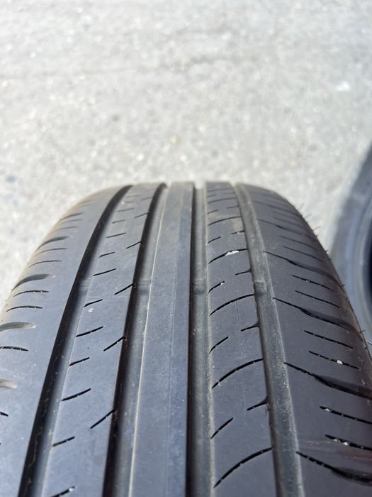 Dunlop Enasave EC300+ 215/60/R17