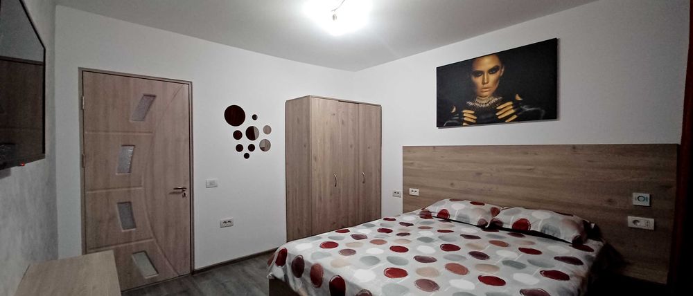Inchiriez apartament 2 camere Tomis Nord Cazare Regim Hotelier