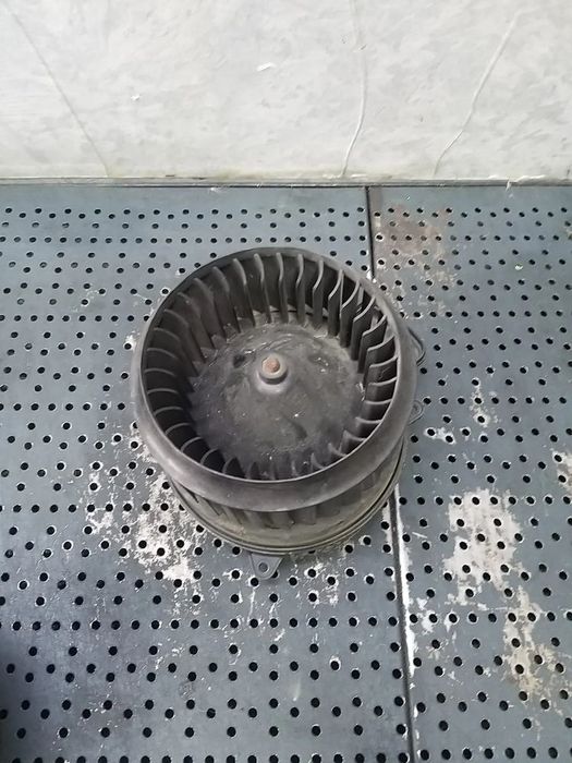 Aeroterma ventilator habitaclu audi a7 4h 7737081504 4h2820021b