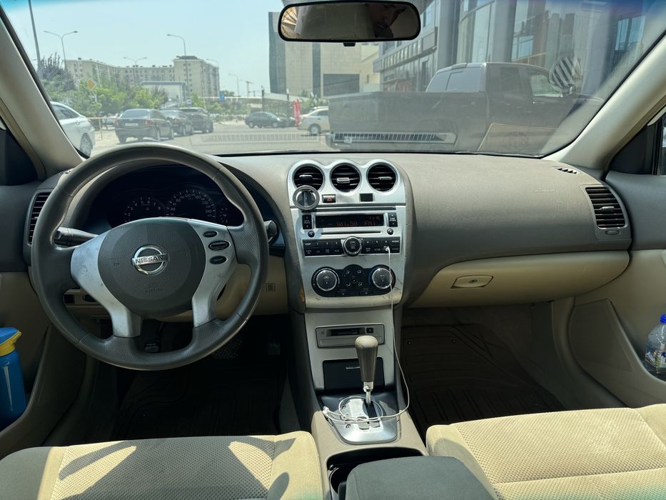 Nissan Altima 2.5L