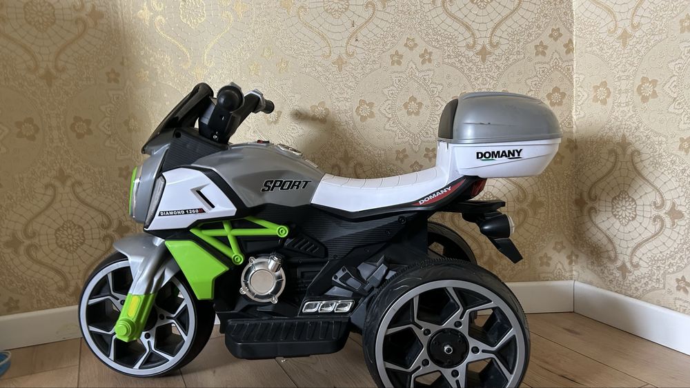 Детский электомотоцикл