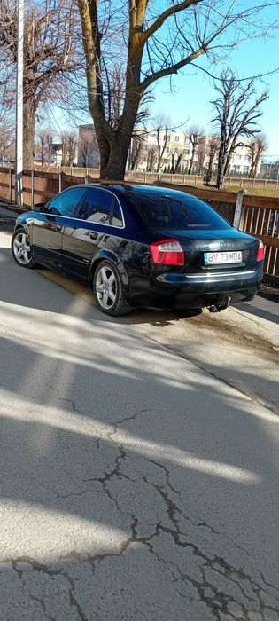 Vand audi a4 s line 1.9 tdi 131 cp