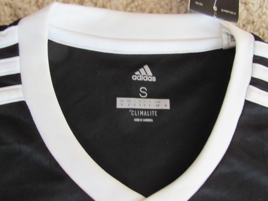 Оригинална тениска Adidas черен цвят размер S