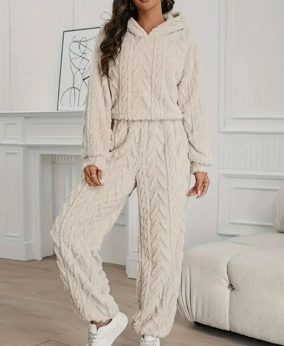 Очень мягкий костюм