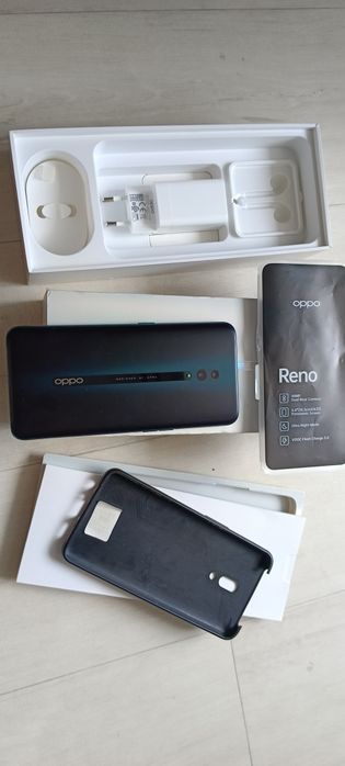 Oppo Reno. Samsung Galaxy A7