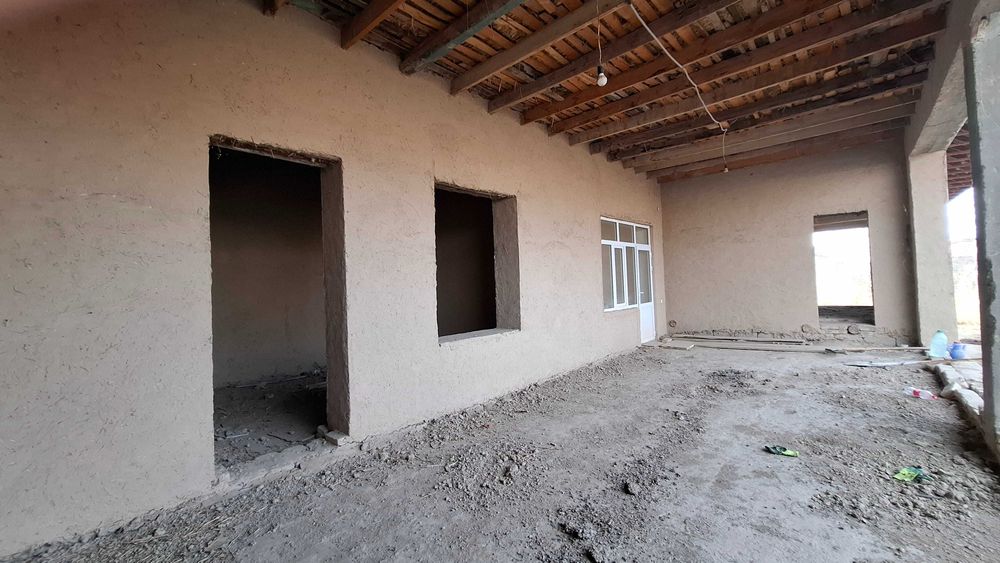 Таёр ховли участок 12 сотик нархи келишилинади