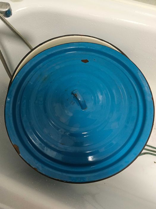 Бак для воды для дома или огорода