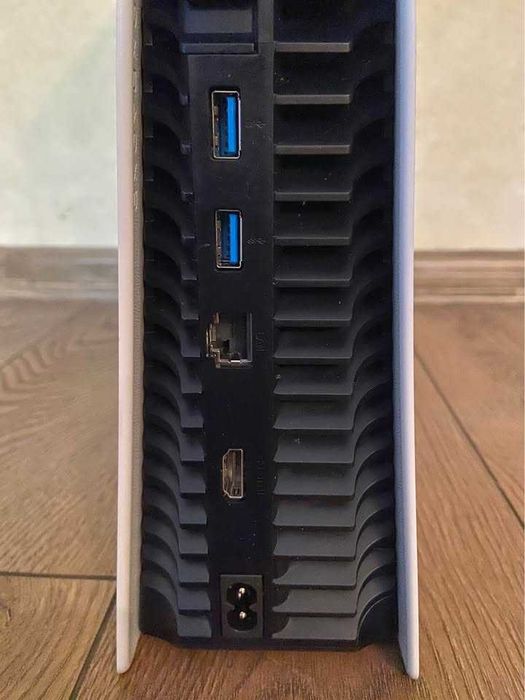 Конзола Playstation 5 Disc Edition 825GB