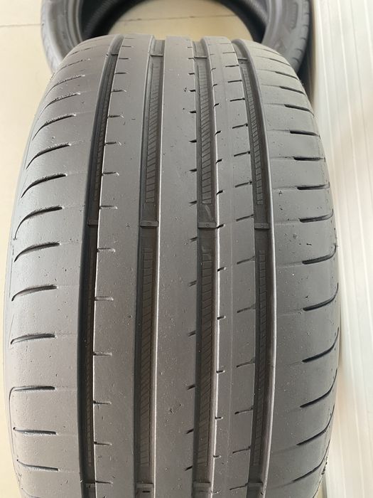 3бр летни гуми 235/45/17/Goodyear Eagle F1 assymetric/dot0720/5.5мм