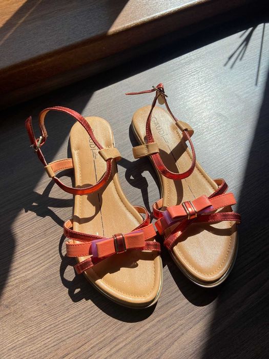 Sandale gaudi nr 38