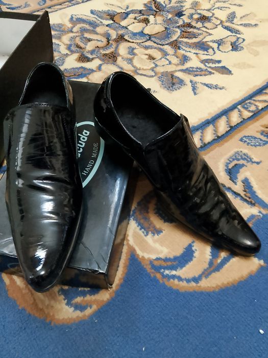 Продаю туфли Казачки