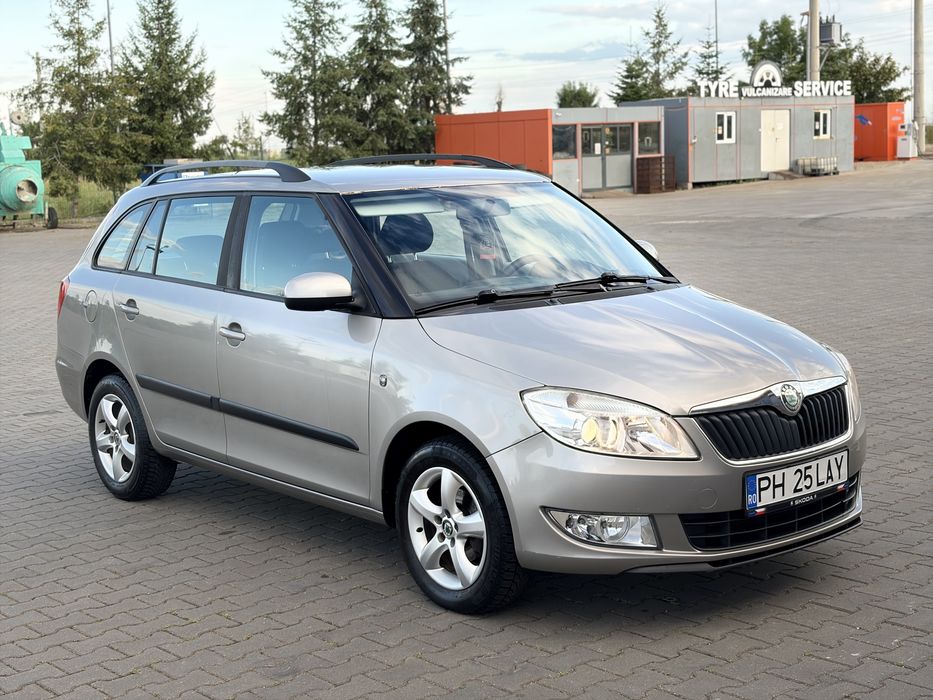 SKODA Fabia 2010 — imagine 3