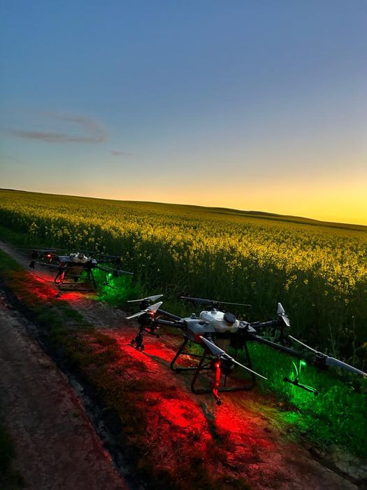 Vand drona DJI AGRAS T30