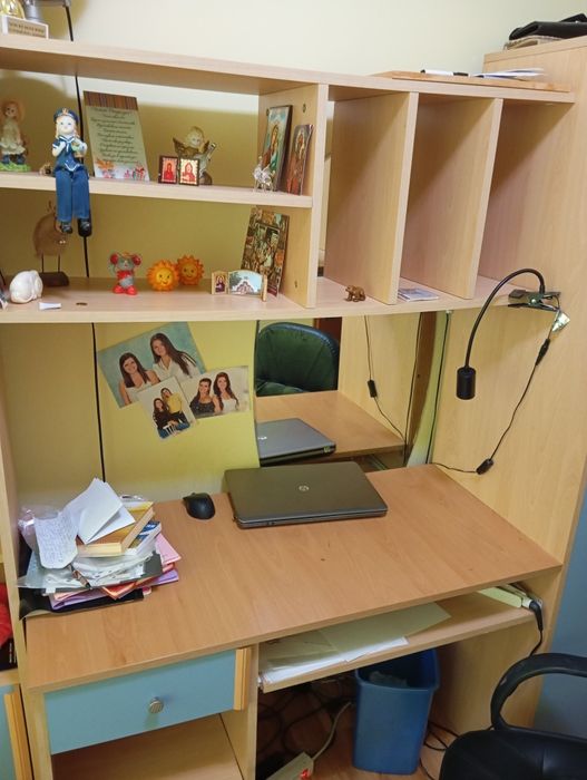 Мебели от детска стая.