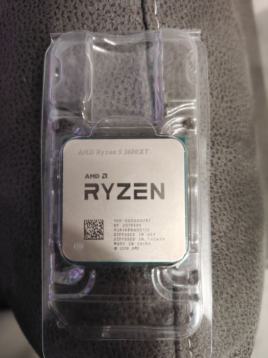Продава Ryzen 5 3600xt
