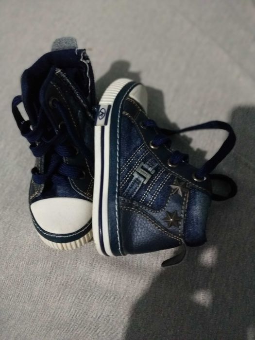 Дънкови кецове за момче