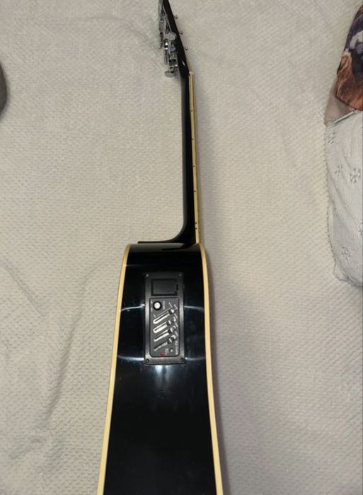 chitara electro-acustica Harley Benton