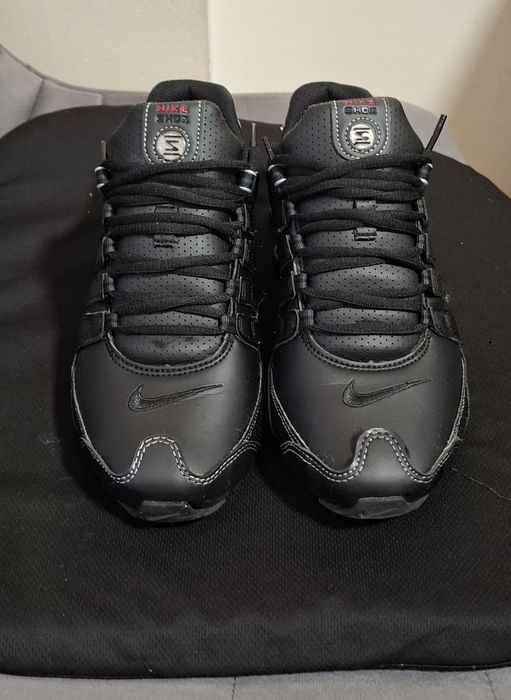 Vand adidași Nike shox