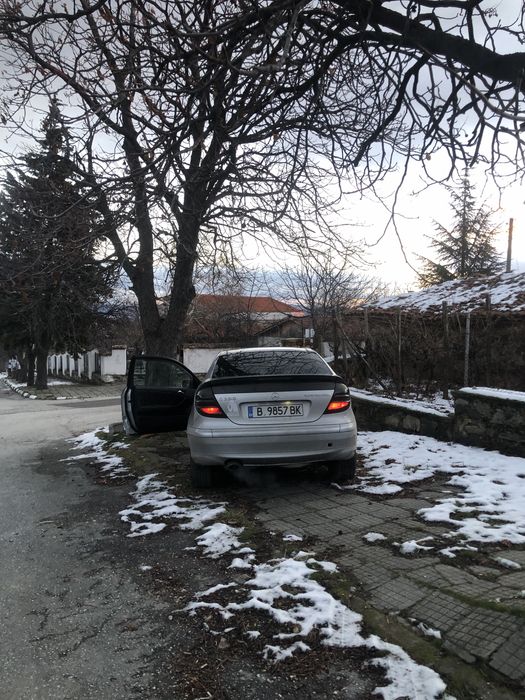 Мерцедес c200 на части