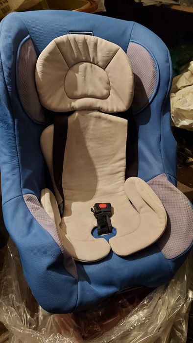 Бебешки стол за кола