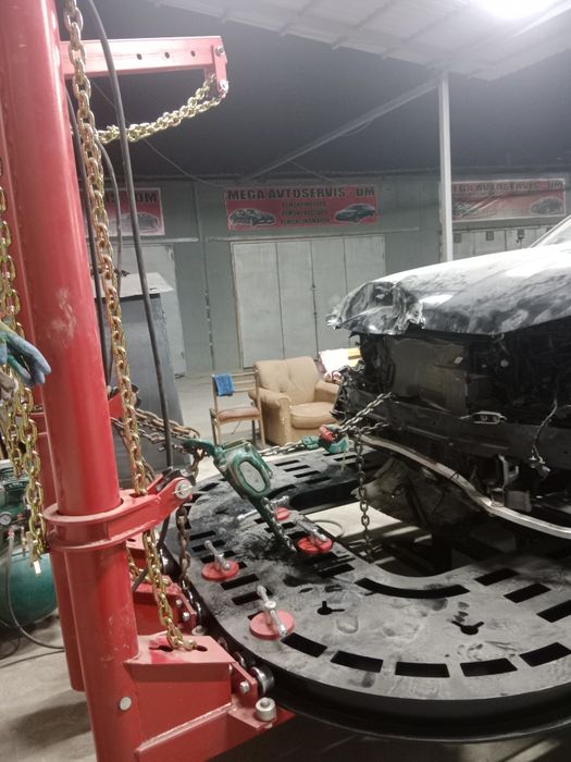 Мега автосервис выполняет кузовные работы, покраска любой сложности.