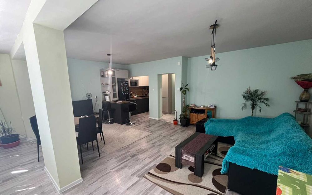 Продава се Етаж от къща в Търговище, Център - 81 кв.м за 1700 €/кв.м - Снимка #5