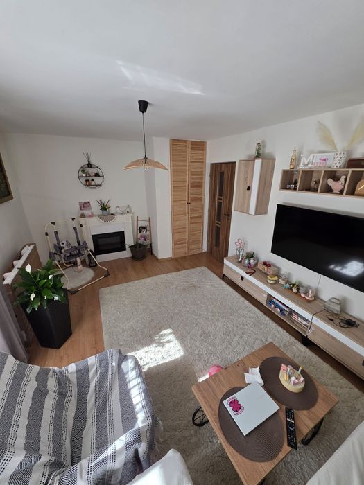 Apartament 4 camere, zona Ampoi 3
