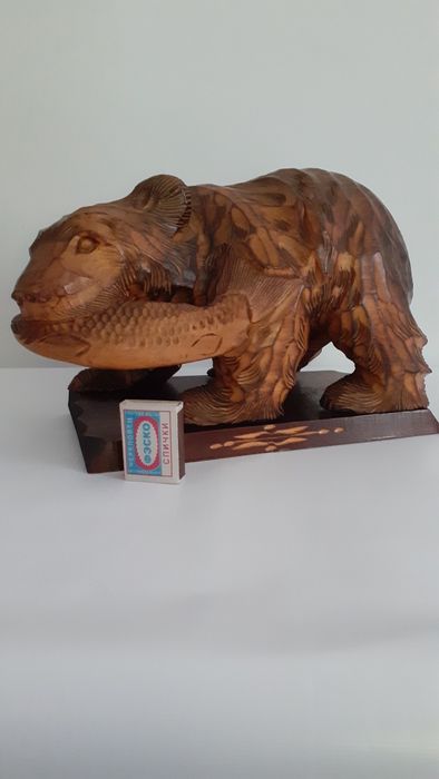 Статуэтки медведи