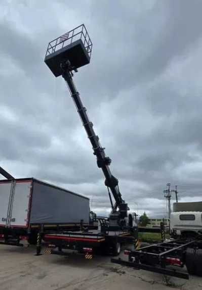 Автовышка  Avtovishka 35 метров на шасси FAW