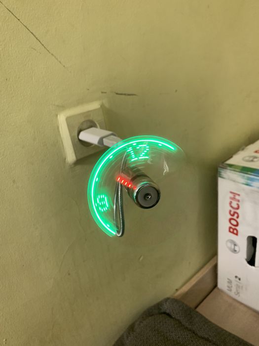 USB вентилятор с часами электронными