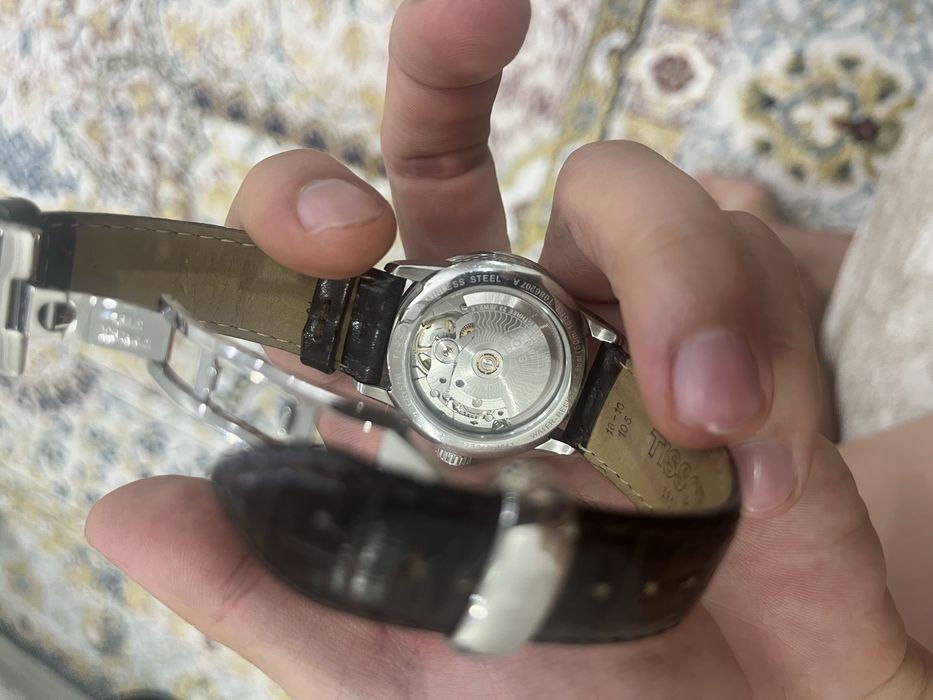 TISSOT оригинал женские часы