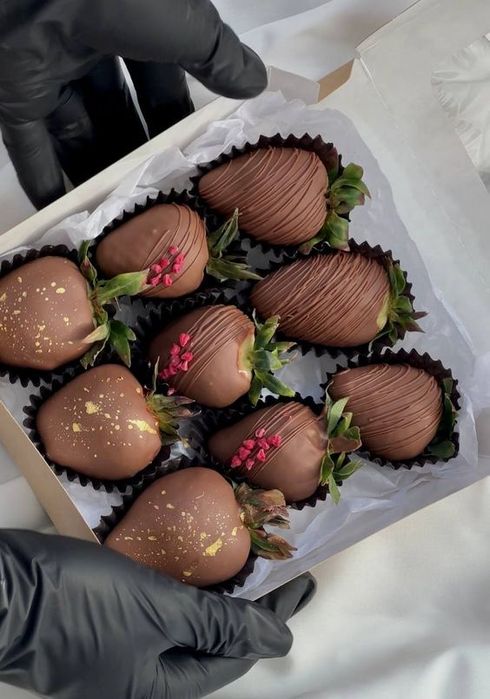 Клубника в шоколаде,  букет Уральск