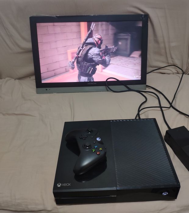 Xbox One 500gb без торга