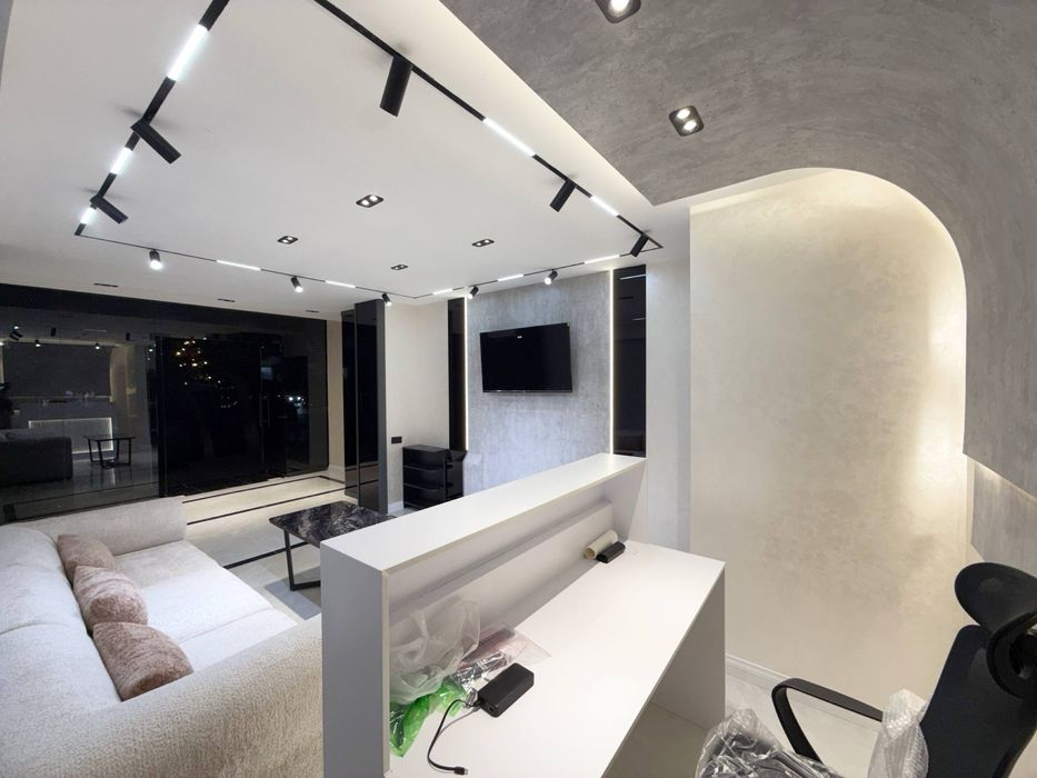 Нежилое помещение Офис Ул. Бабура 90 м2