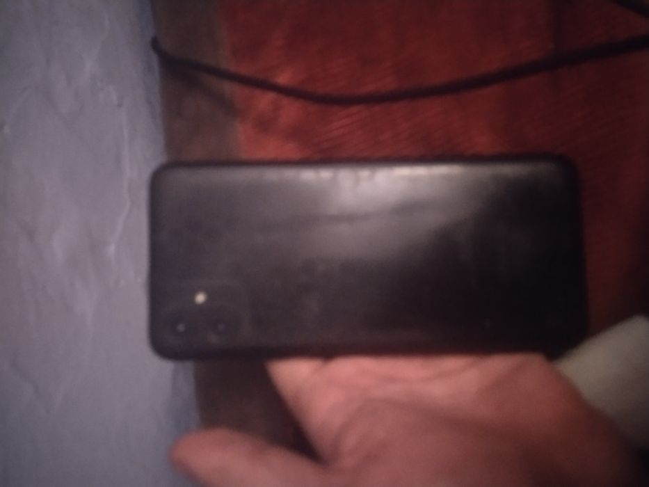 Продам телефон сонсунг 04 е