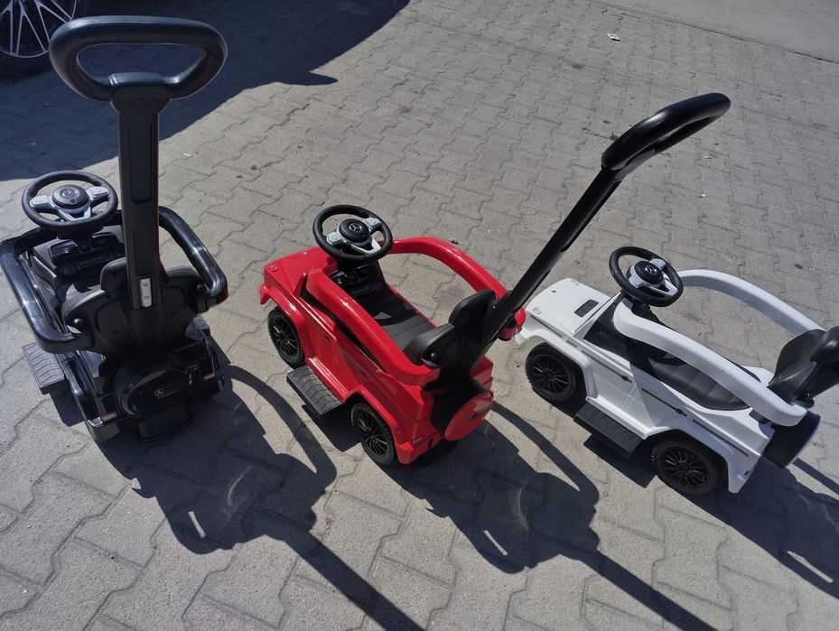 MERCEDES Кола за яздене с дръжка Mercedes-benz G350d