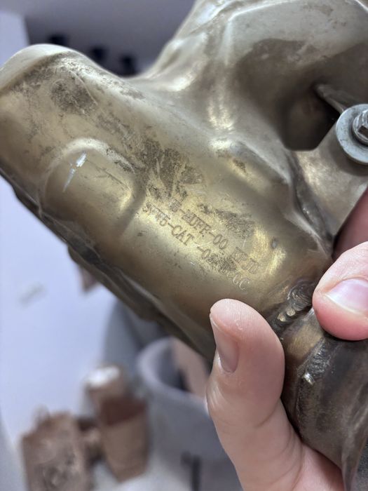 Catalizator de pe Husqvarna Norden 901 2022