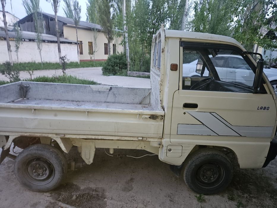 Лабо сотилади холати яхши хизмат қилади матор каробка мост зўр ген дав