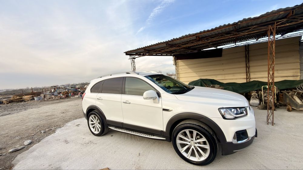 Продаётся каптива 2+4 в отличном состоянии,родная краска 100%