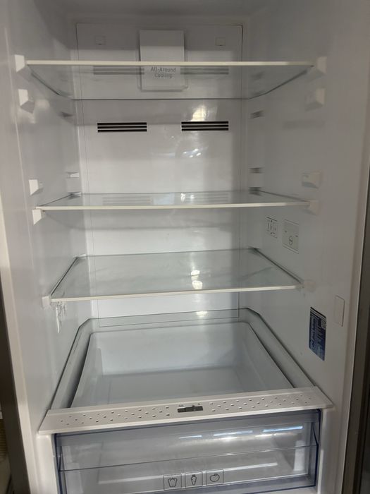 На части хладилник