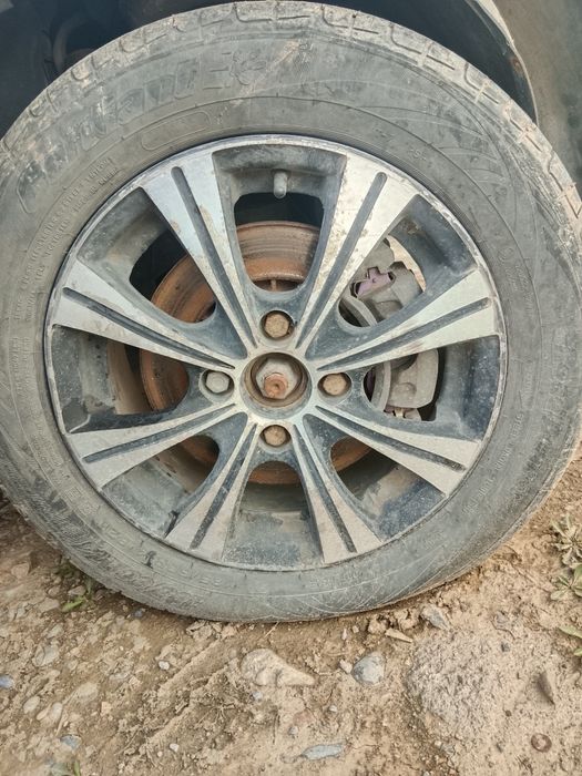 Диски и покрышки комплект