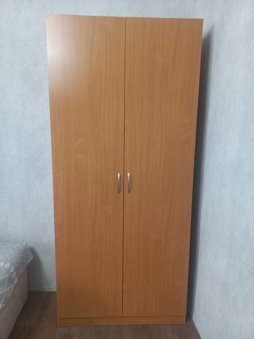 Продается шкаф для вещей