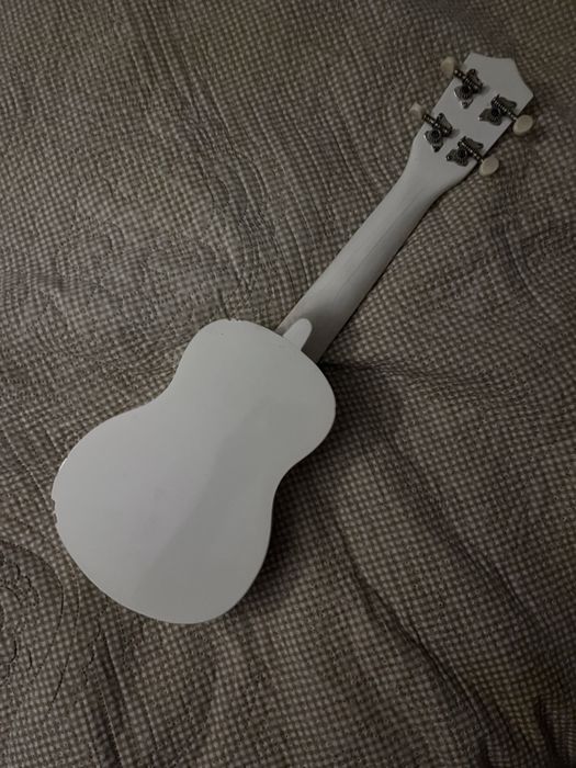Укулеле.