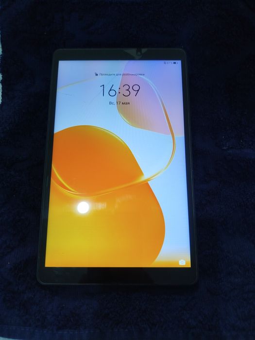 Huawei plansheti sotiladi srochna