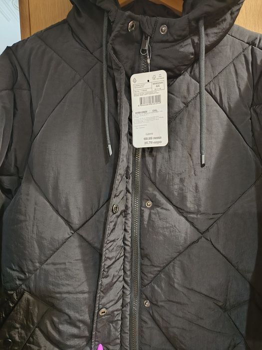 Дамско зимно яке