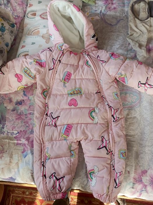 Вещи на девочку .