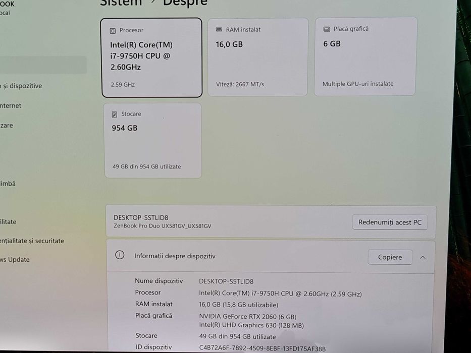 ASUS ZenBook Pro Duo UX581GV i7-9750H GHz, 15.6", 4K, OLED, 16/1Tb