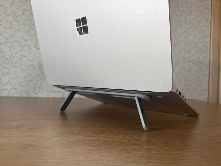 Лаптоп Microsoft Surface 7, Qualcomm Snapdragon X Plus, 16 GB RAM, 256 GB SSD